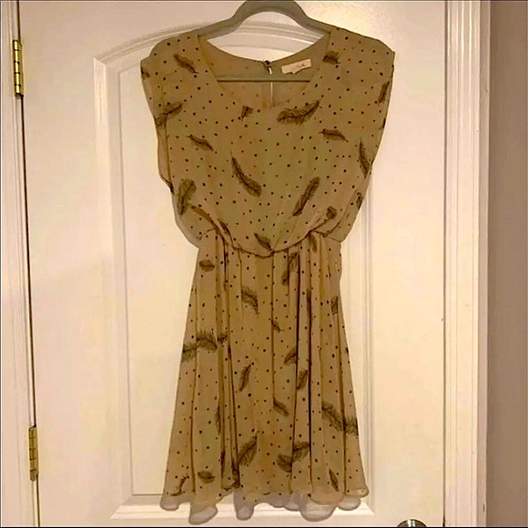 lush mini sundress - Picture 1 of 4